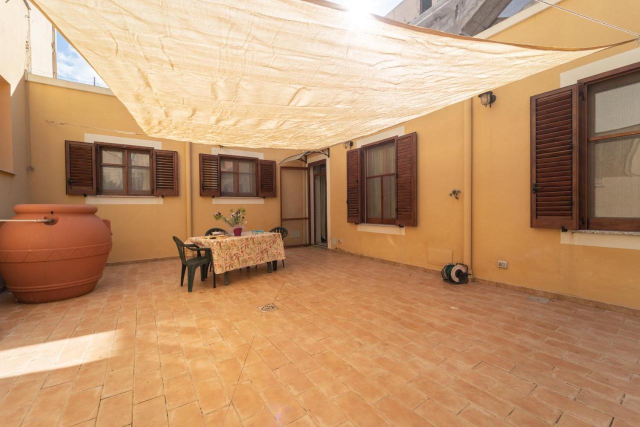 Miros Apartment Альгеро Екстер'єр фото